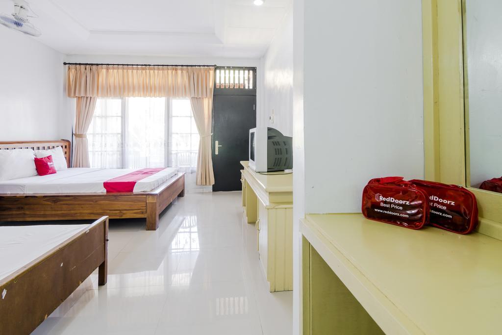 Reddoorz @ Poppies Lane 1 Hotel Kuta Lombok Buitenkant foto