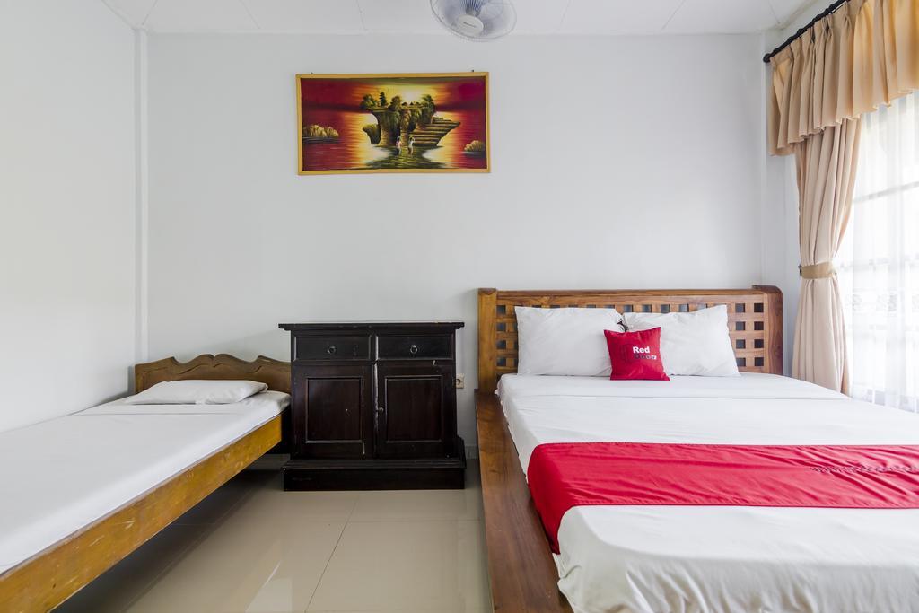 Reddoorz @ Poppies Lane 1 Hotel Kuta Lombok Buitenkant foto