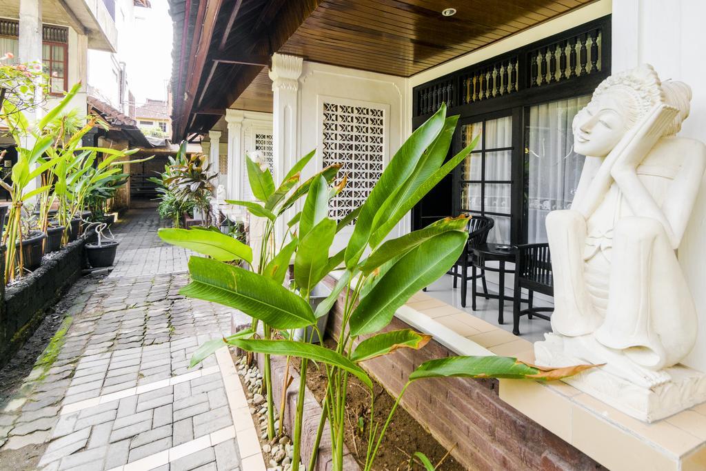 Reddoorz @ Poppies Lane 1 Hotel Kuta Lombok Buitenkant foto